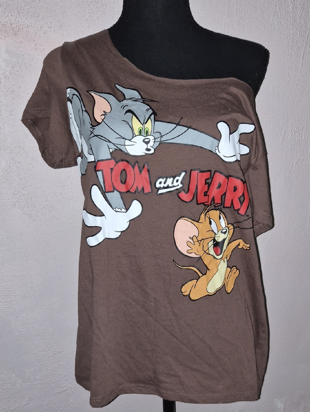 🩷Tom and Jerry Graphic Tee